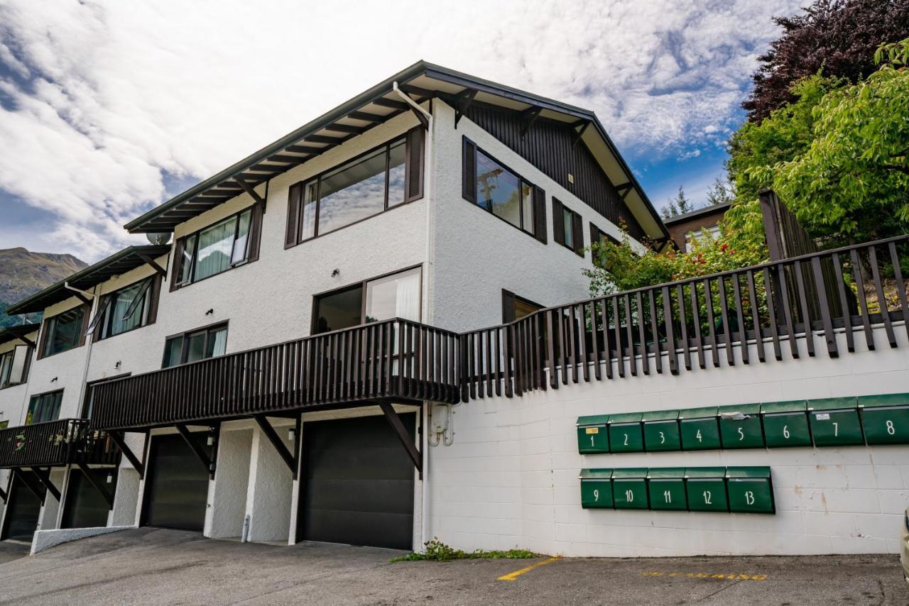 Town Centre Location With Stunning View - Unit 8 Apartment Queenstown Exterior photo