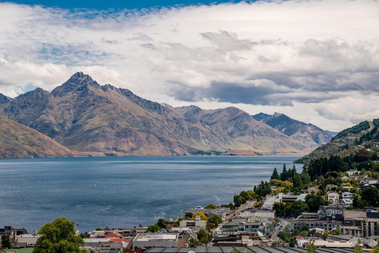Town Centre Location With Stunning View - Unit 8 Apartment Queenstown Exterior photo