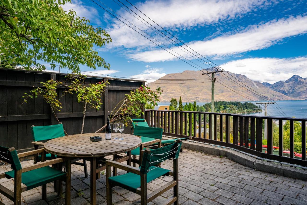 Town Centre Location With Stunning View - Unit 8 Apartment Queenstown Exterior photo